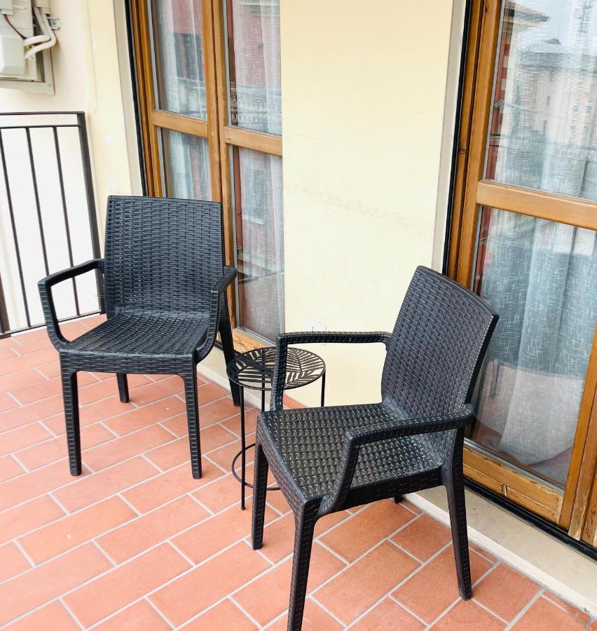 Appartamento Giallo Peschiera del Garda Exterior foto
