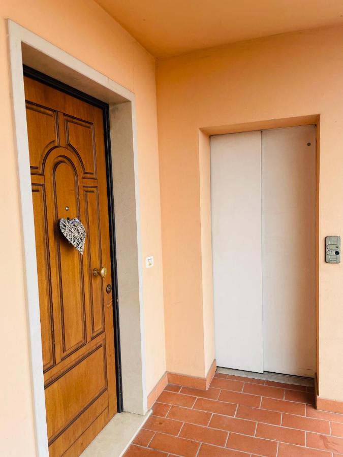 Appartamento Giallo Peschiera del Garda Exterior foto
